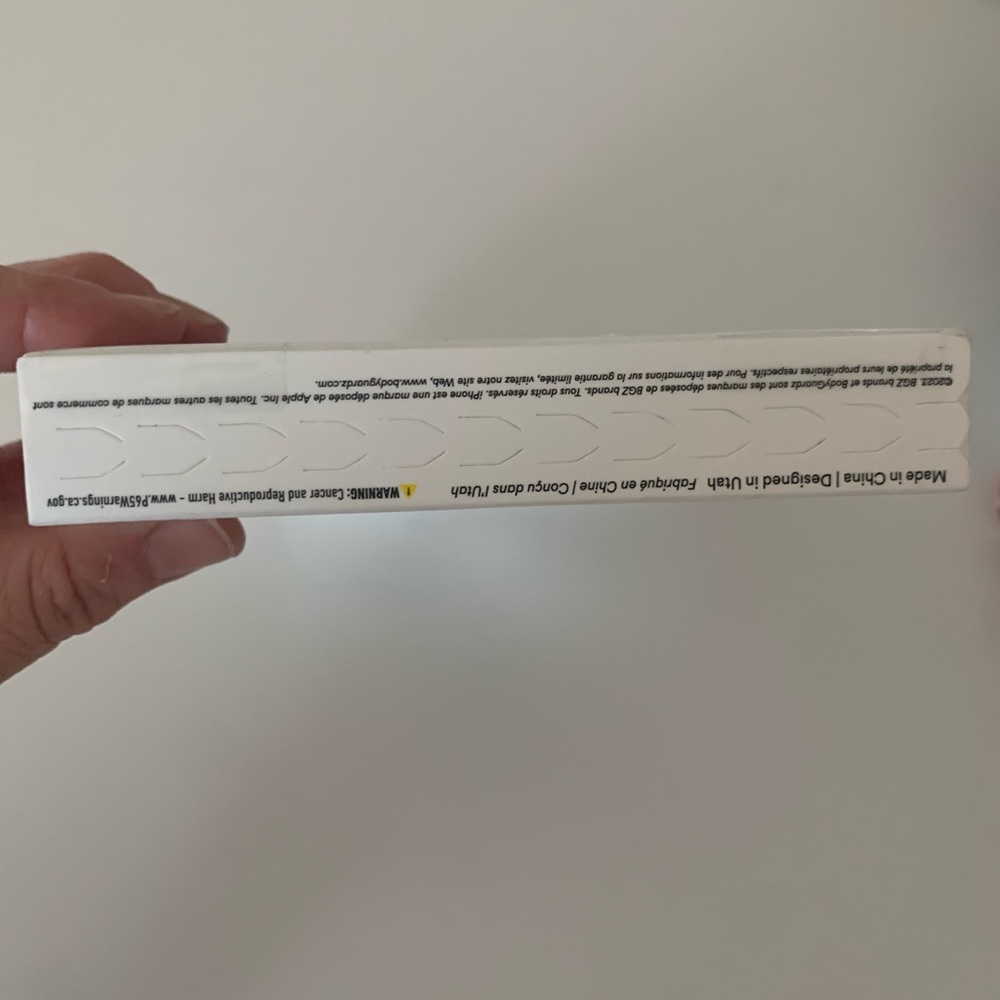 Apex CrystalClear Screen Protector - Picture 4 of 7